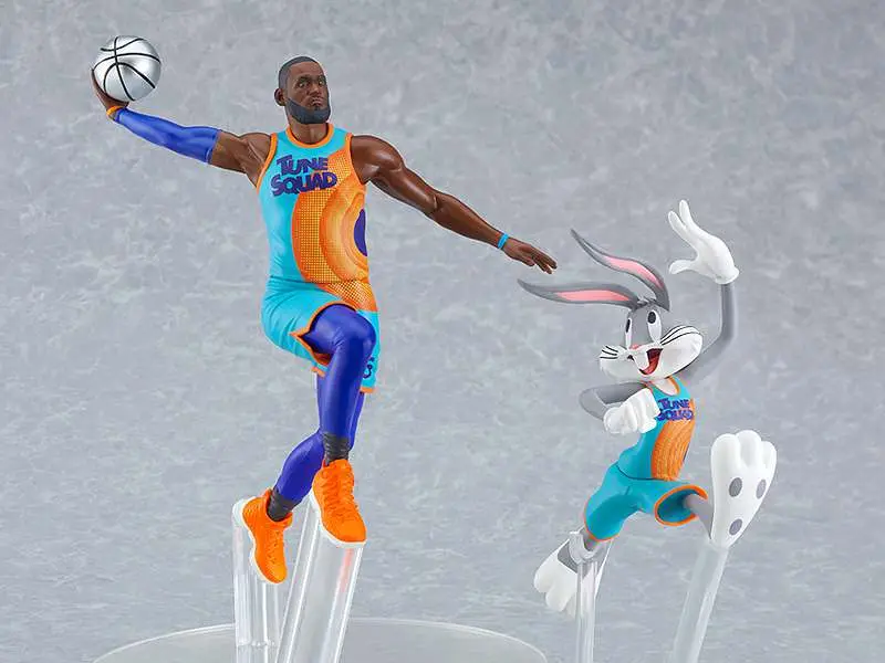Figurine space jam lebron james bugs bunny pup